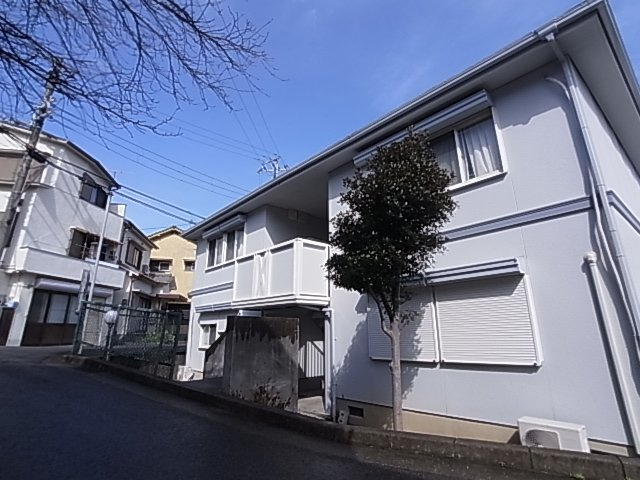 神戸市須磨区妙法寺字菅ノ池のアパートの外観