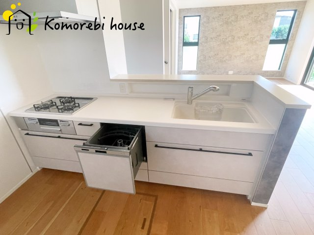 鴻巣市宮前　新築一戸建て　セレクト花水木　A号棟のキッチン|キッチンでお料理をお楽しみください