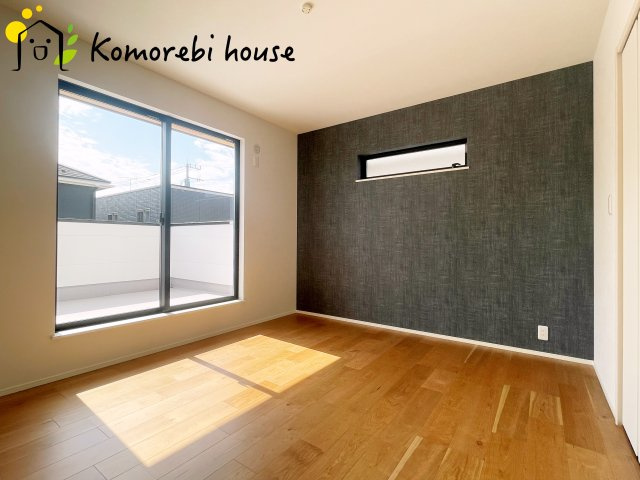 鴻巣市宮前　新築一戸建て　セレクト花水木　A号棟の寝室|広くて明るい寝室