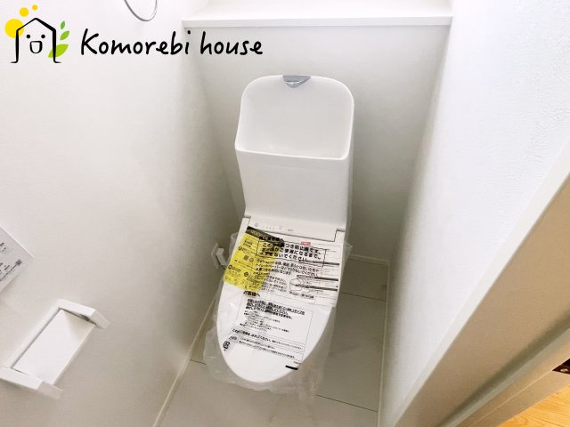 鴻巣市宮前　新築一戸建て　セレクト花水木　A号棟のトイレ|シンプルで使いやすいトイレです