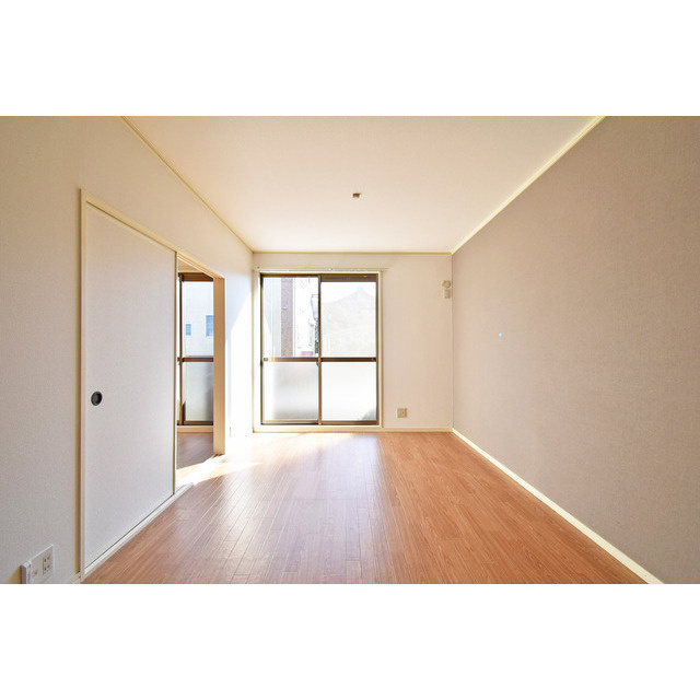 ブライト田中の居間・リビング|居間です