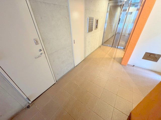 MT FLATSのロビー