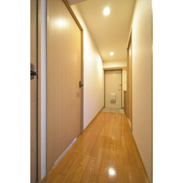 久留米市善導寺町与田の賃貸マンションの玄関|明るい玄関です