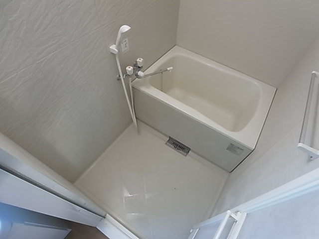 神戸市須磨区前池町１丁目の賃貸マンションの浴室