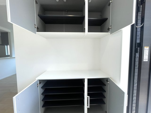 佐佐伯区薬師が丘二丁目　№35424の収納|大容量のシューズクローク