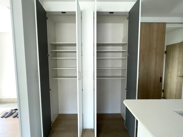 佐佐伯区薬師が丘二丁目　№35424の収納|たくさん収納できる
パントリー付き。