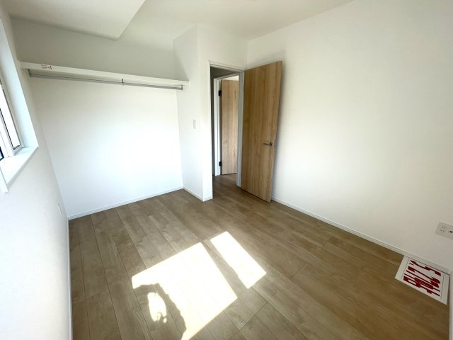 佐佐伯区薬師が丘二丁目　№35424の洋室|5.27帖