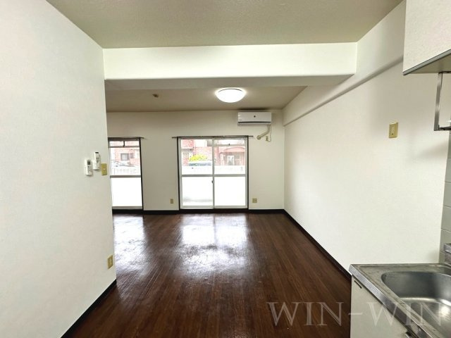 フィオーレ大山 Ⅱの居間・リビング