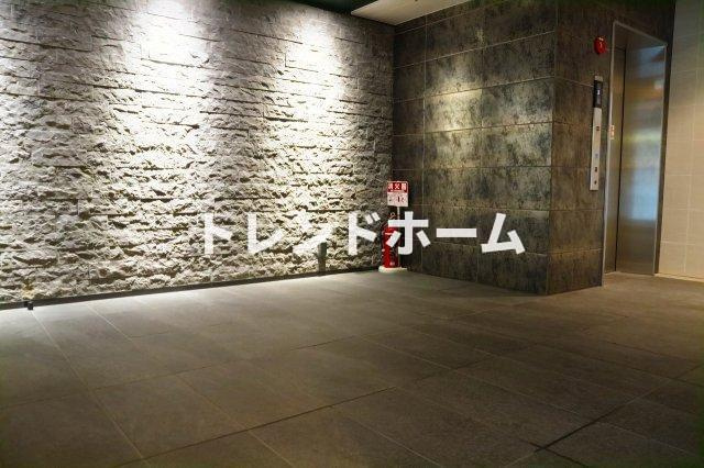 レオンコンフォート難波アッシュのエントランス|選べる家電プランあり！！