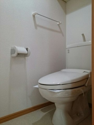【トイレ】 | アランチェート | トイレです