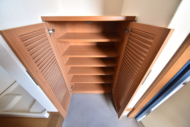 コーポPIERの玄関