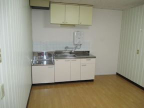 中央ビルのキッチン