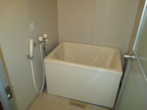 中央ビルの浴室