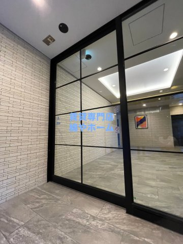 スペーシア日本橋東のエントランス