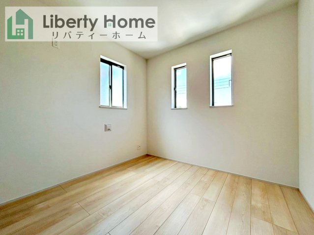 土浦市中高津２丁目　新築戸建　B号棟の子供部屋