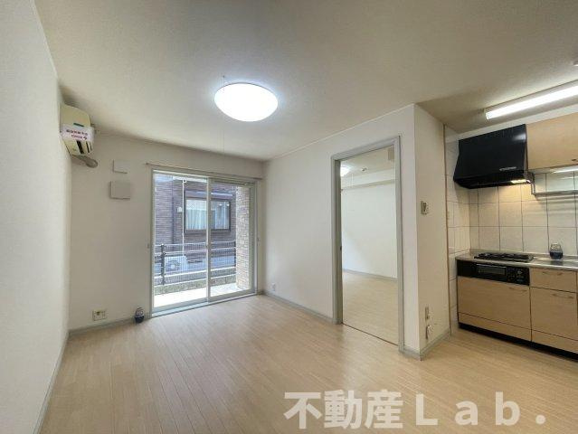 エミスフェールの居間・リビング