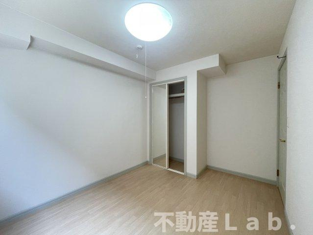 エミスフェールの洋室