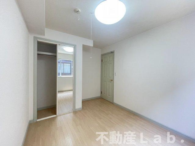 エミスフェールの洋室