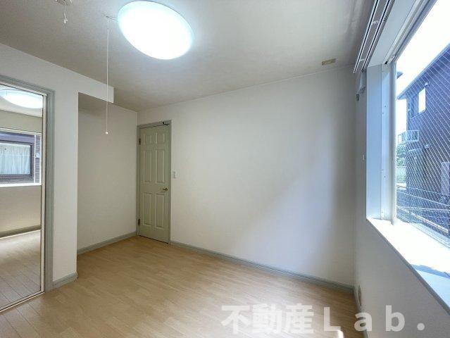 エミスフェールの洋室