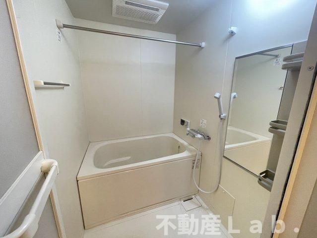 エミスフェールの浴室