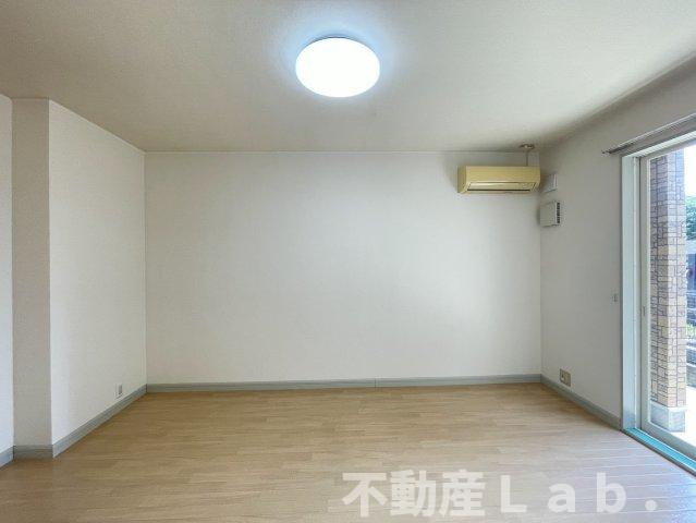 エミスフェール