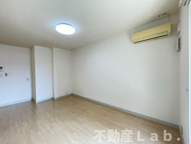 エミスフェール