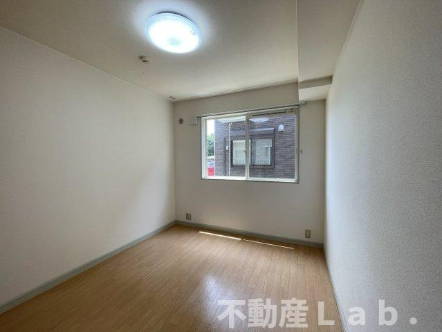 エミスフェールの洋室