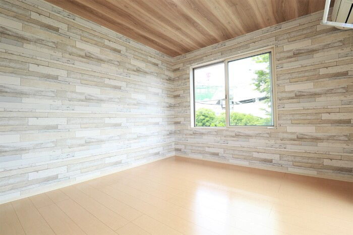 Apt.NRTのその他