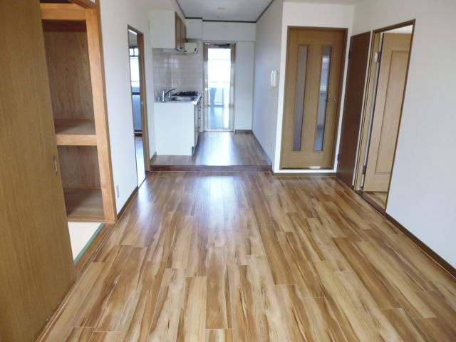 ポートパレの居間・リビング