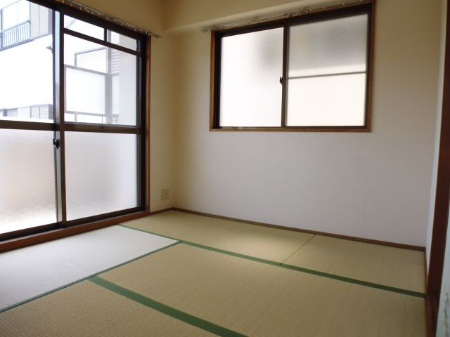 ポートパレの和室