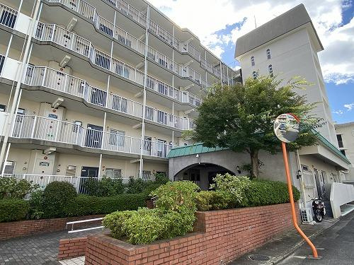 京都北山スカイハイツ　B棟