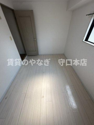 【洋室】 | メゾンサーバン