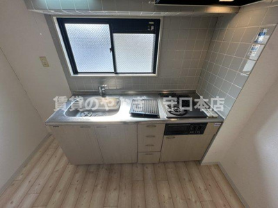 【キッチン】 | メゾンサーバン