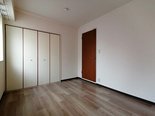 神戸市兵庫区中道通１丁目の賃貸マンションの居間・リビング|リビング室内