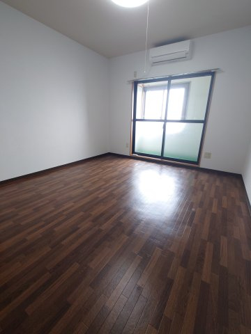 指扇駅前プラザ2の居間・リビング