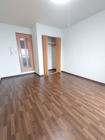 指扇駅前プラザ2の内装