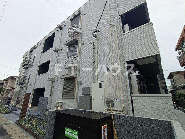 千葉市花見川区南花園１丁目のアパートの外観