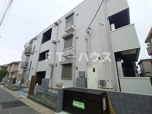 千葉市花見川区南花園１丁目のアパートの外観