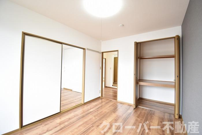 サニーハイム A棟の内装|洋室６帖