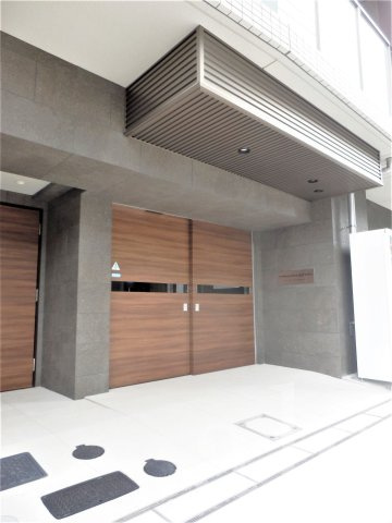 板橋区南町の賃貸マンションのエントランス