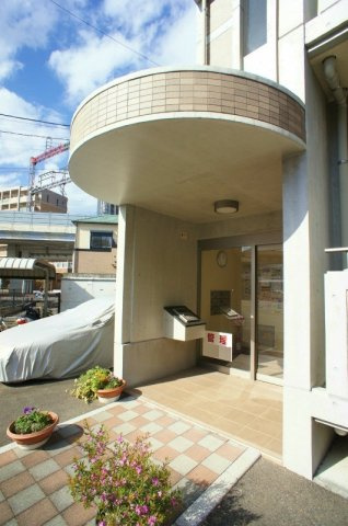 佐々木ビルのエントランス|エントランスです