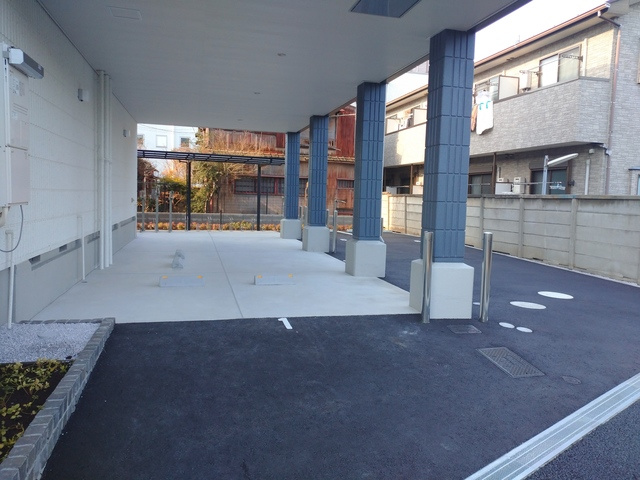 （シニア限定）yzikegamiⅡの駐車場|敷地内駐車場