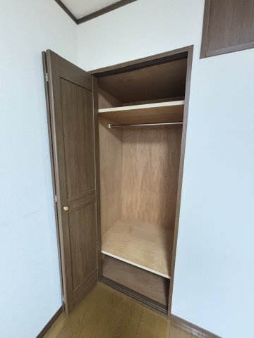 ヴィラ　カターラの収納