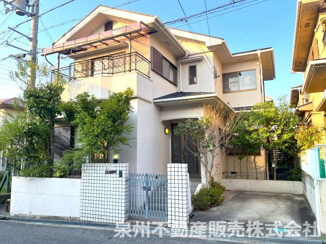 熊取町小谷北1丁目　中古戸建