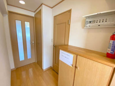 【玄関】 | メゾン上原Ⅱ | ※別部屋の写真です、現状優先になります