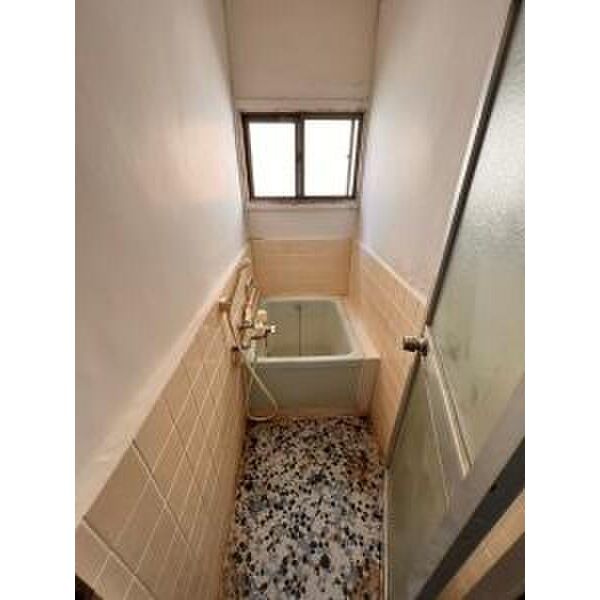 カリアハイツ塩屋の浴室