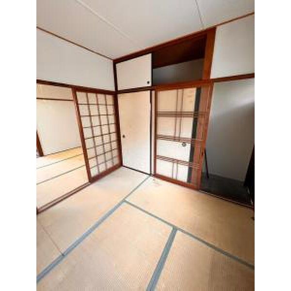 カリアハイツ塩屋の和室