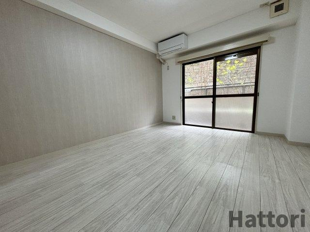 第二福井マンションの居間・リビング