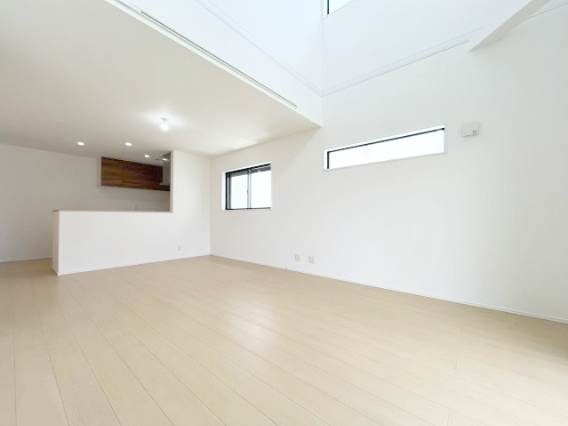 『八王子市新築戸建て』八王子市北野台4-1281-34【仲介手数料無料】の居間・リビング|～仲介手数料無料☆八王子ひなた不動産～　八王子市北野台　新築戸建て