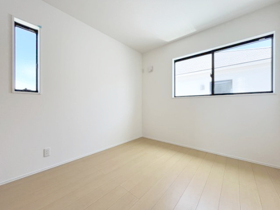 『八王子市新築戸建て』八王子市北野台4-1281-34【仲介手数料無料】の洋室|～仲介手数料無料☆八王子ひなた不動産～　八王子市北野台　新築戸建て